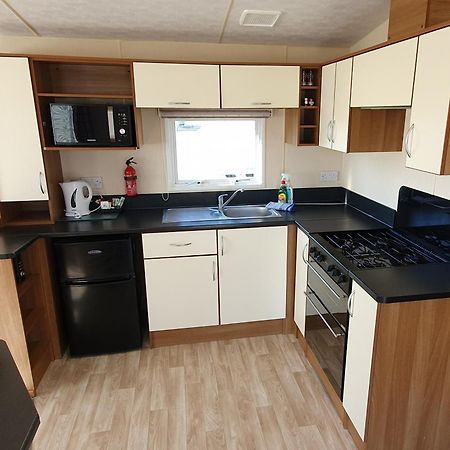 Jp Retreat , West Sand Holiday Park, Selsey Bagian luar foto